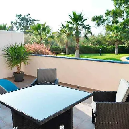 Olas Rosa Locdenia Apartment *
